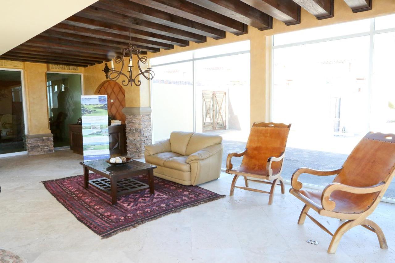 Encanto Living Three Bedroom Unit By Kivoya ปูแอร์โตเปญาสโก ภายนอก รูปภาพ